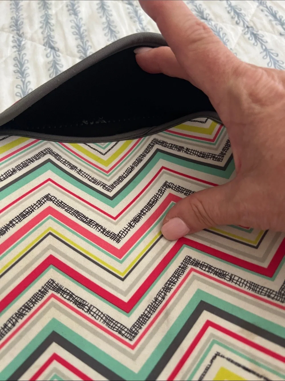 thirty-one Chevron Tablet Sleeve in Green, Red, Pink, Yellow, Black, White
